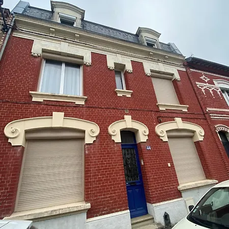 La Grande Amienoise De 7 Chambres, Quartier Calme Et Residentiel Vakantiehuis