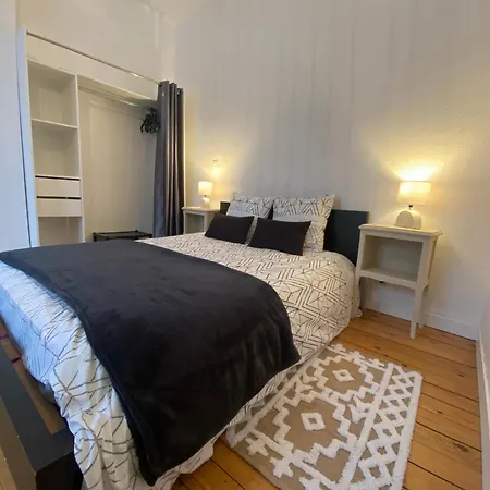 Vakantiehuis La Grande Amienoise De 7 Chambres, Quartier Calme Et Residentiel *